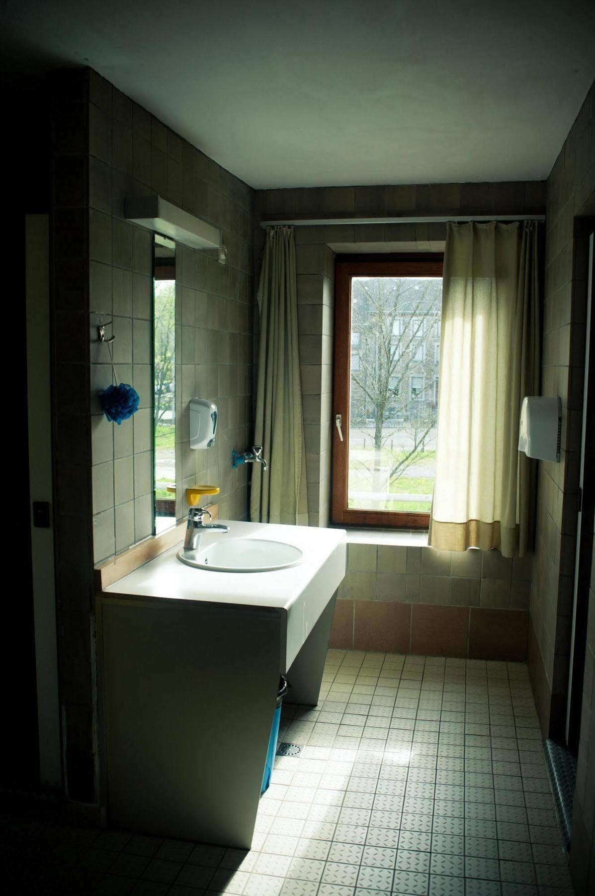 Auberge De Jeunesse De La Roche - Champlon Tenneville Экстерьер фото